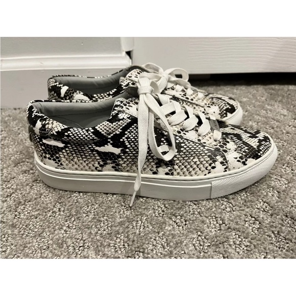 J/Slides NYC Snakeskin Platform Women’s Sneaker 6M-NWOB - Picture 2 of 10